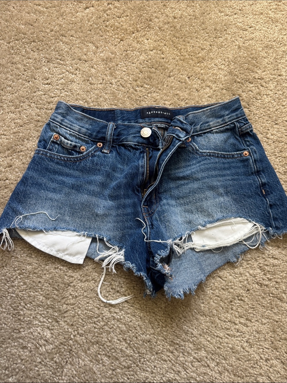 Aeropostale vintage high rise shortie size 2